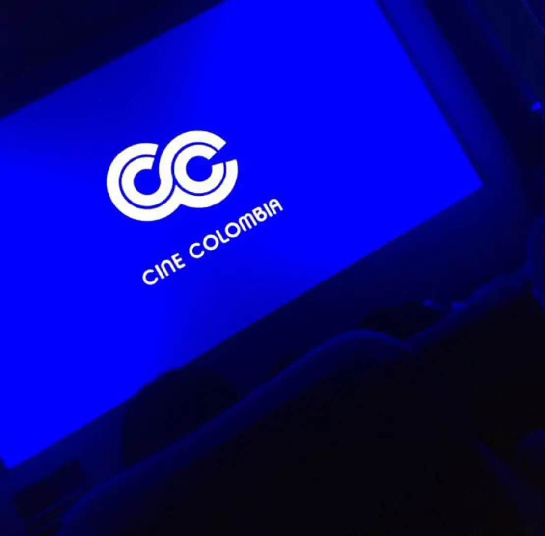 cinecolombia-compress